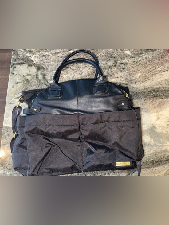 Skip Hop Handbags - Skip Hop Black Baby Diaper Bag with Front Pockets